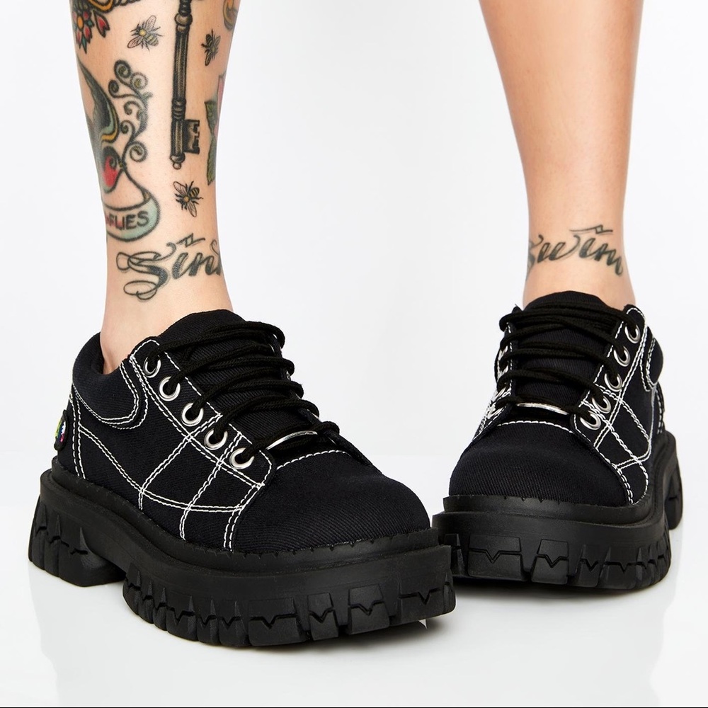 NWT Delia’s dollskill witch wannabee oxford shoes